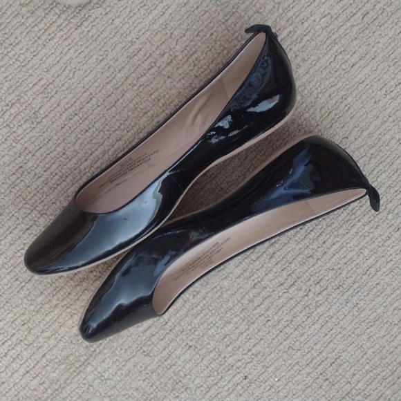 Karl Lagerfeld Patent Ballet Flats - Picture 5 of 6